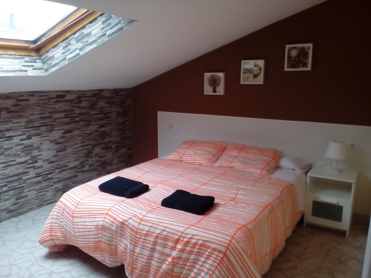 Albergue Aqua Portomarin Buitenkant foto